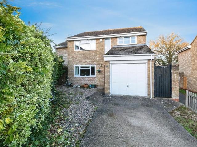 House for sale in Olney