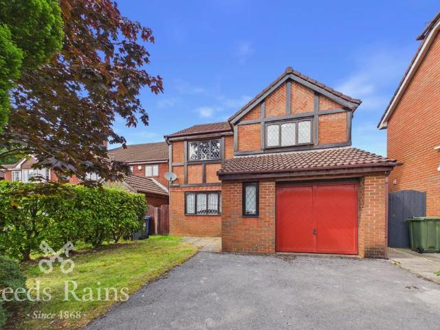 House for sale in Andertons Mill, Lancashire