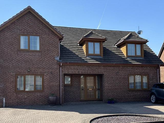 House for sale in Ystradgynlais