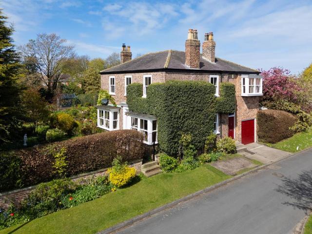 House for sale in Wilberfoss