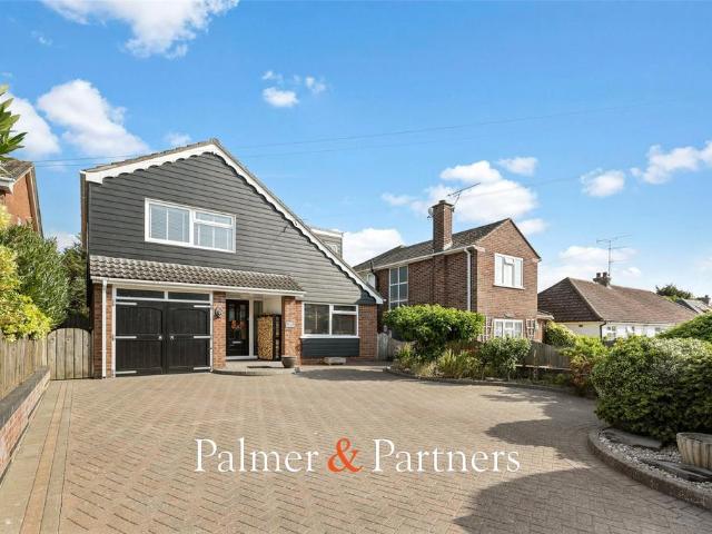 House for sale in Dale Hill, Essex
