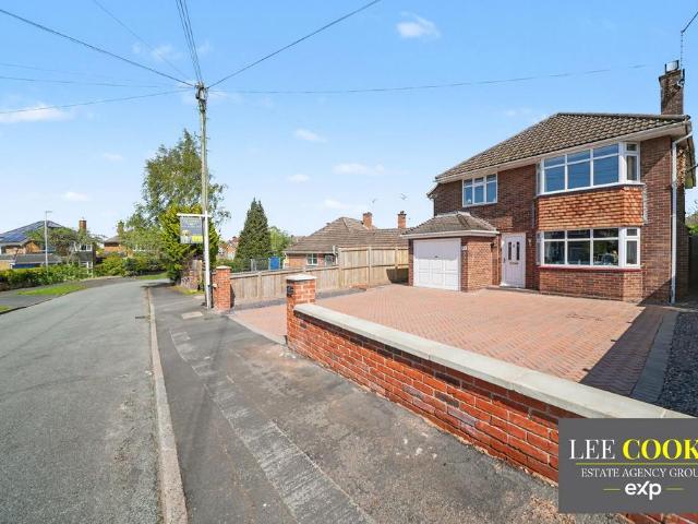House for sale in Baswich, Staffordshire