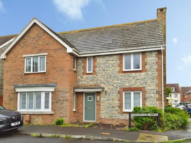 House for sale in Felpham, Clapham
