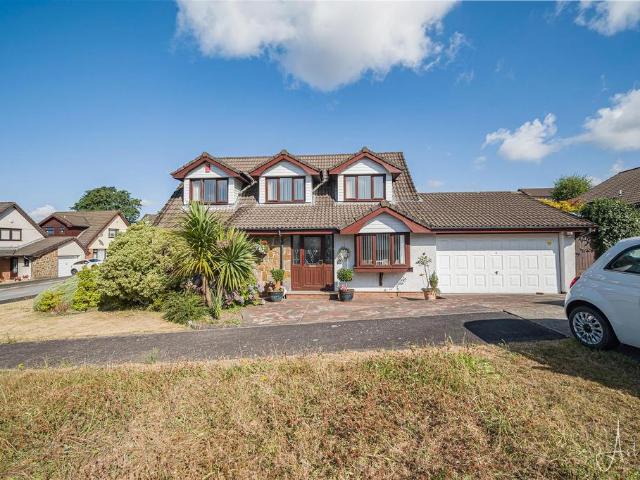 House for sale in Blaenhonddan, Cadoxton-juxta-neath
