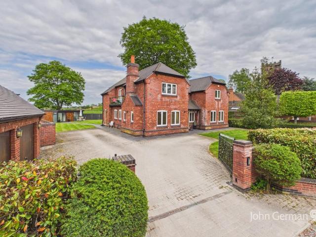 House for sale in Egginton, East Midlands