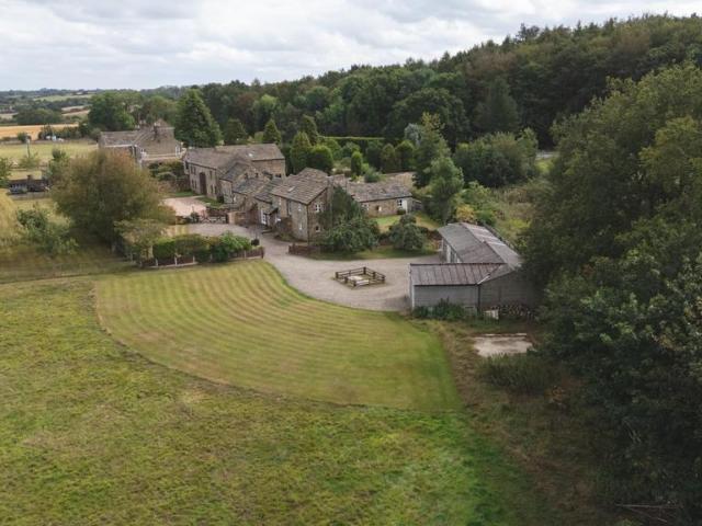 House for sale in Harewood, West Yorkshire