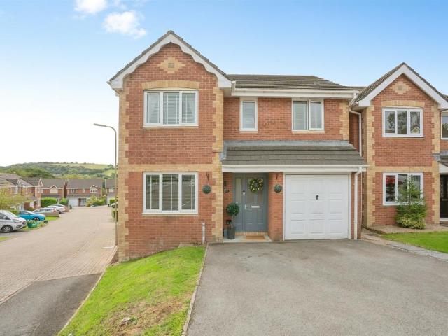 House for sale in Llantrisant, Beddau