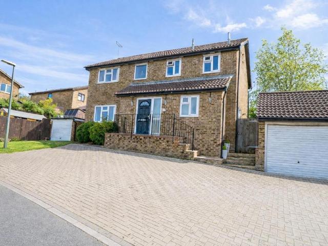 House for sale in Guestling Green, East Sussex