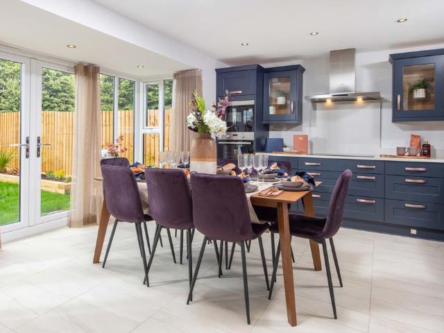 House for sale in Overstone