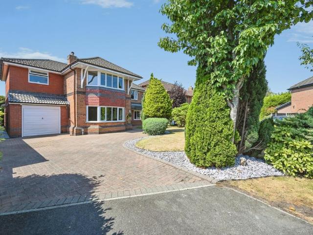 House for sale in Farnworth, Widnes