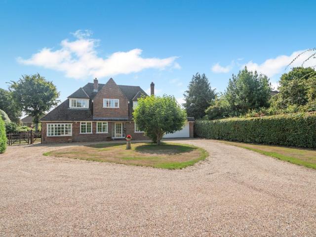 House for sale in Chesham, Chartridge