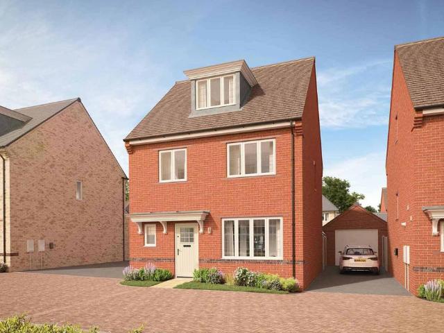 House for sale in Desborough