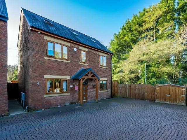 House for sale in Higher Bartle, Lancashire