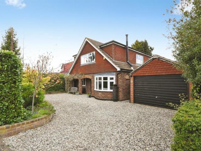 House for sale in Little Burstead, Billericay