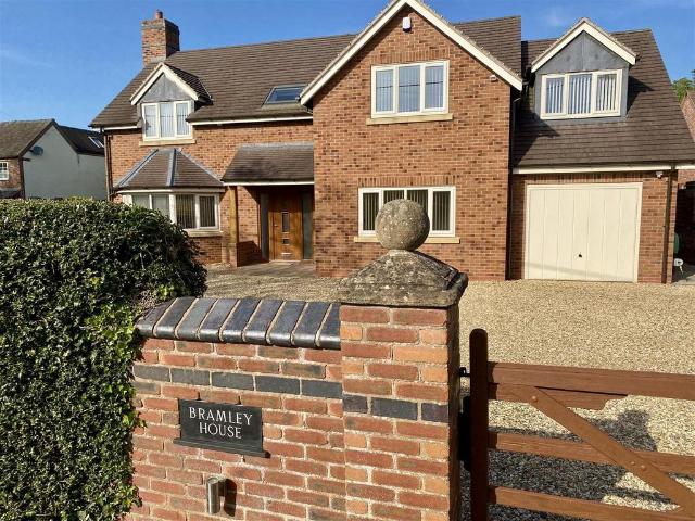 House for sale in Frankwell, Shropshire