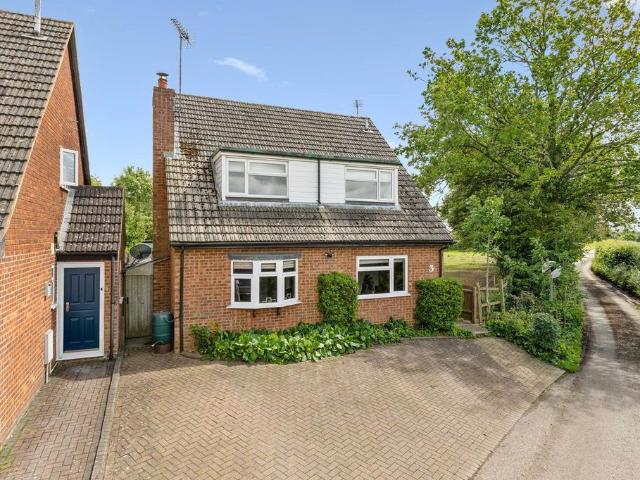 House for sale in King's Walden, Hertfordshire