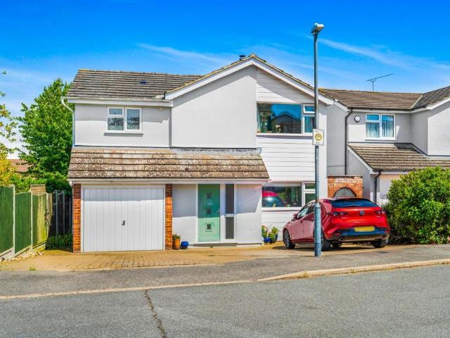 House for sale in Duton Hill, Essex