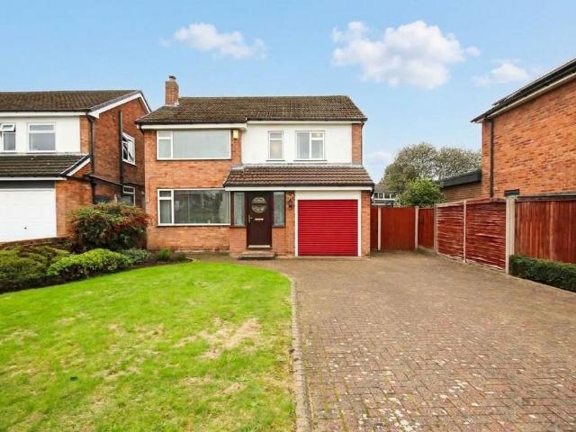 House for sale in Sandiway, Cuddington