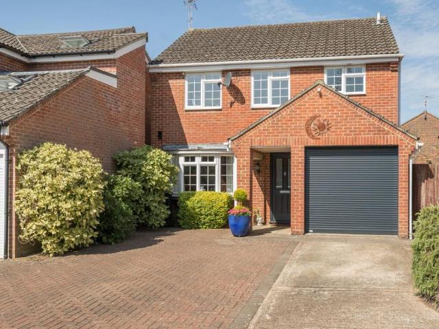 House for sale in Horsham, West Sussex