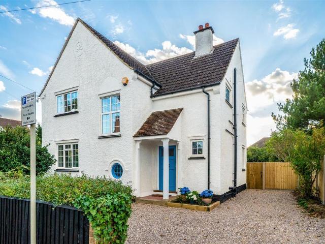 House for sale in Harpur, Bedford