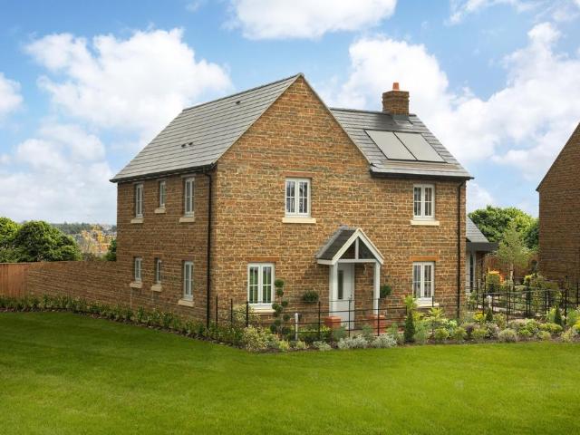 House for sale in Lodge Farm, Northampton