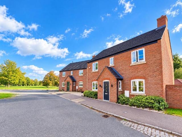 House for sale in Monkston Park, Milton Keynes