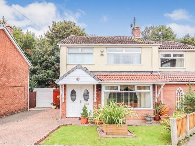 House for sale in Greystone Heath, Warrington