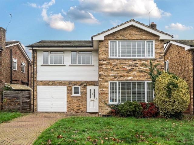 House for sale in Lower Green Esher, Blackhills