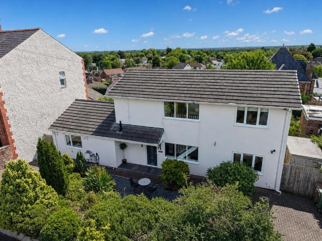 House for sale in Heswall, Wirral