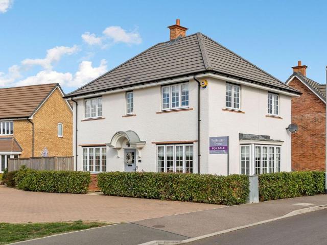House for sale in Poppy Fields, Lower Stondon