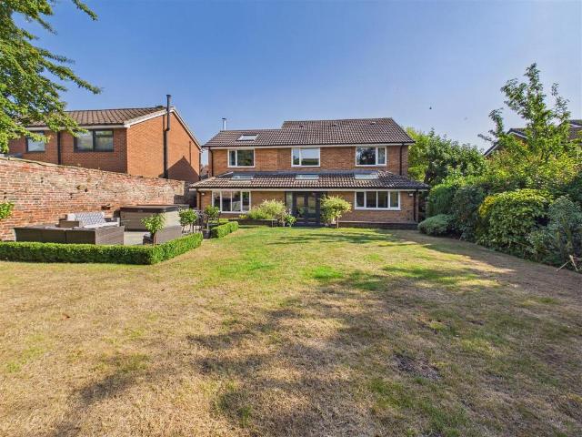 House for sale in North Ferriby, East Riding Of Yorkshire