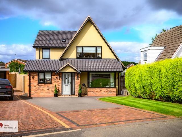 House for sale in Bentley Heath, Solihull