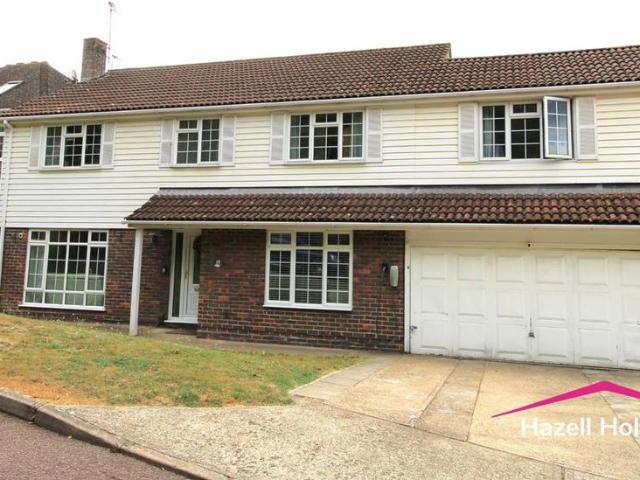 House for sale in Wigmore, Gillingham