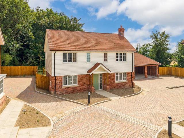 House for sale in Bridgefield, Kent