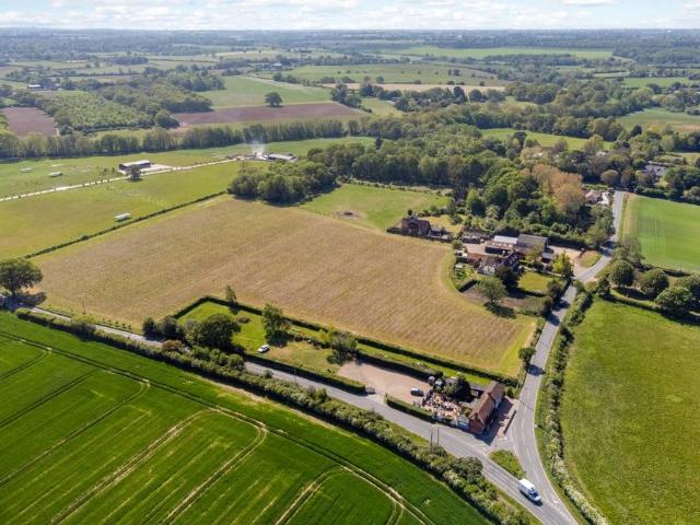 House for sale in Dale Hill, Essex