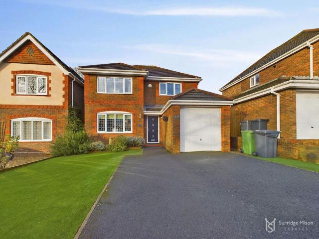House for sale in Cross In Hand, East Sussex