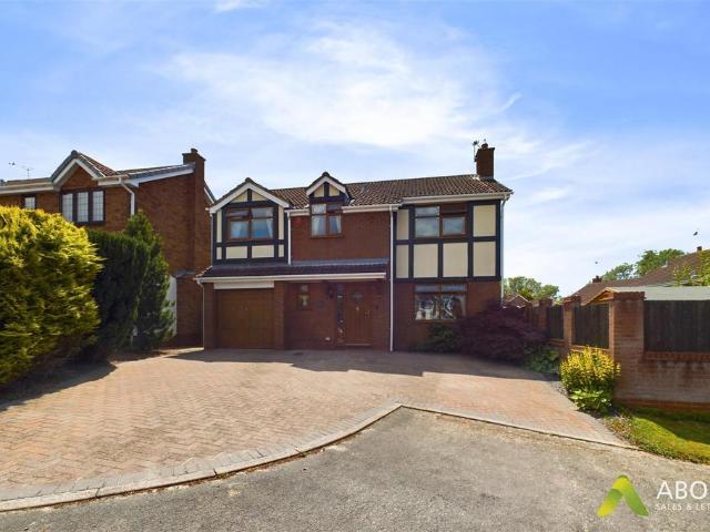 House for sale in Burton upon Trent, East Staffordshire