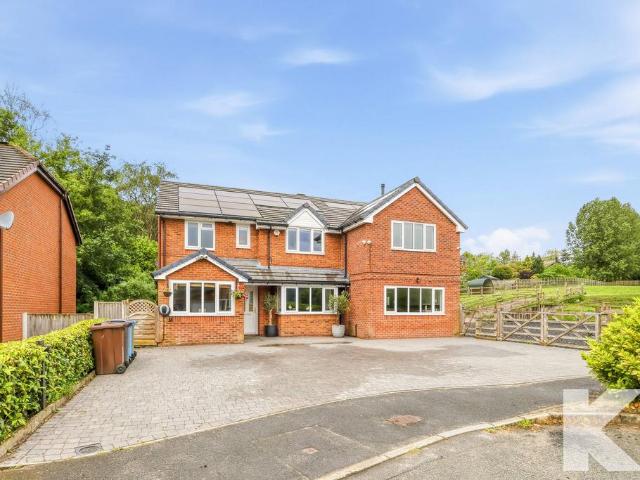 House for sale in Shaw and Crompton, Pendock