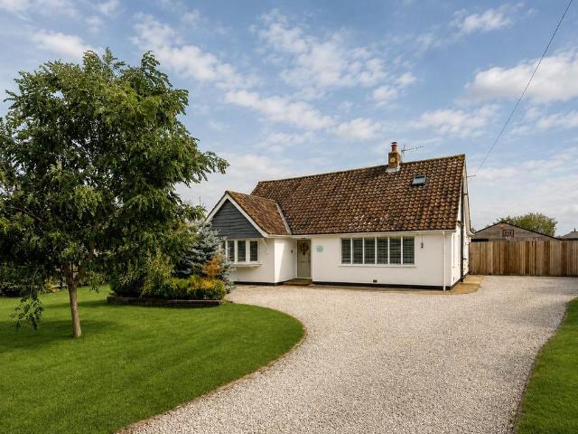 House for sale in Barmby Moor