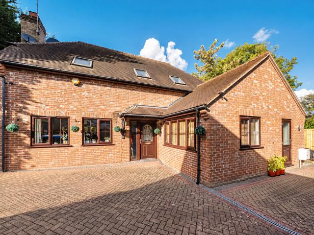 House for sale in Basingstoke, Basingstoke and Deane