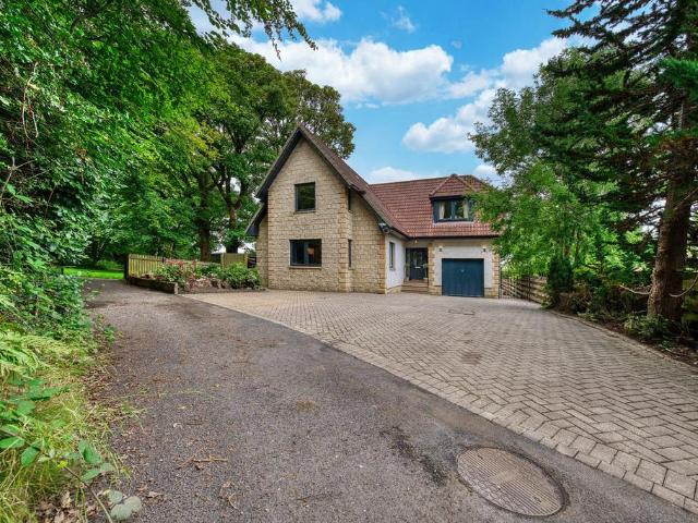 House for sale in Bearsden, Scotland