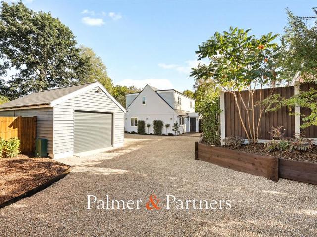 House for sale in Rowhedge, Colchester