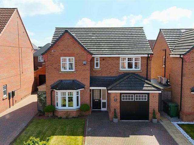 House for sale in Pontefract, West Yorkshire