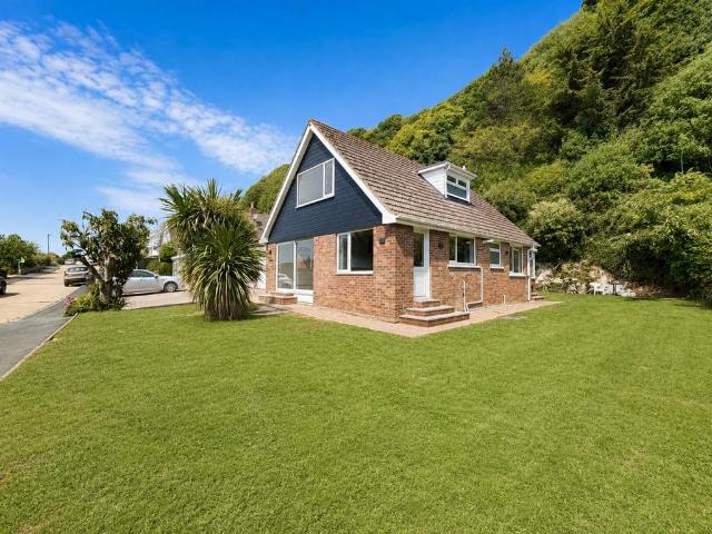 House for sale in Steephill, Ventnor