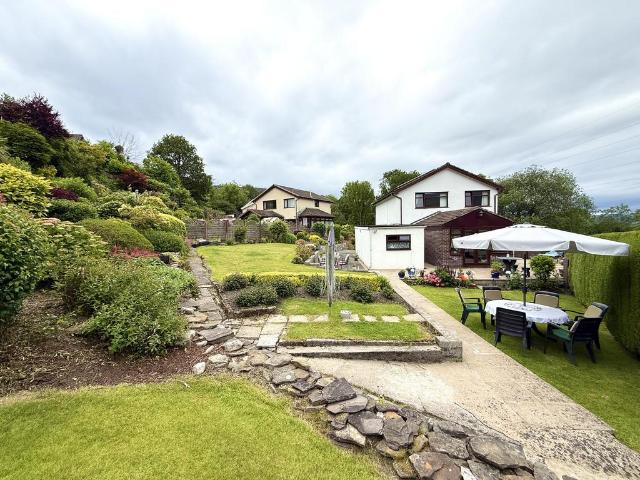 House for sale in Mountain Ash West, Wales