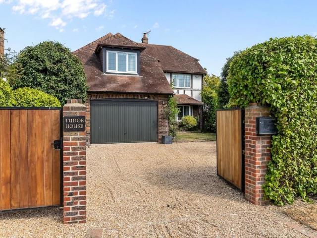 House for sale in Kingston, Clapham