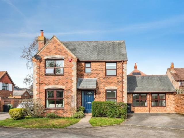 House for sale in Highcroft, Berrick Salome