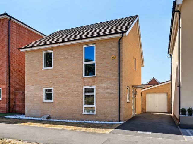 House for sale in Easthampstead, Bracknell