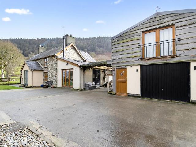 House for sale in Llandrillo