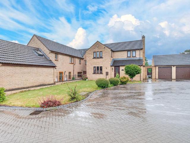 House for sale in Danesholme